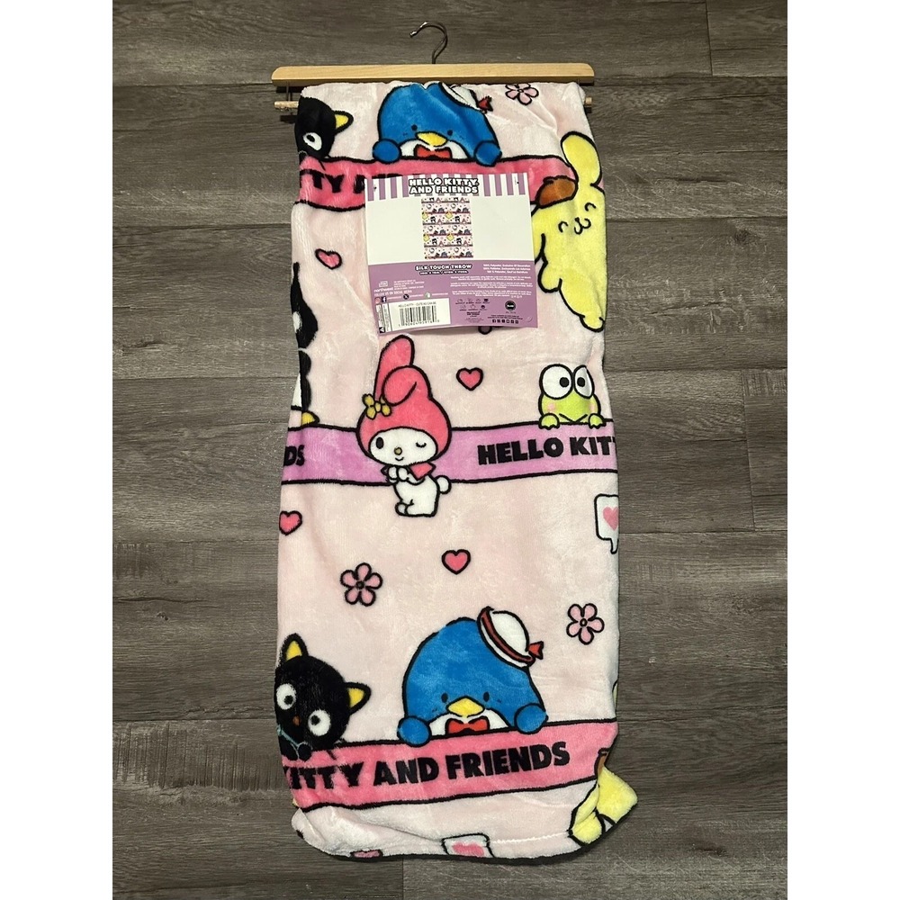 Hello Kitty Blanket Hearts Flowers Pink Silk Touch Throw 50" X 70" Sanrio